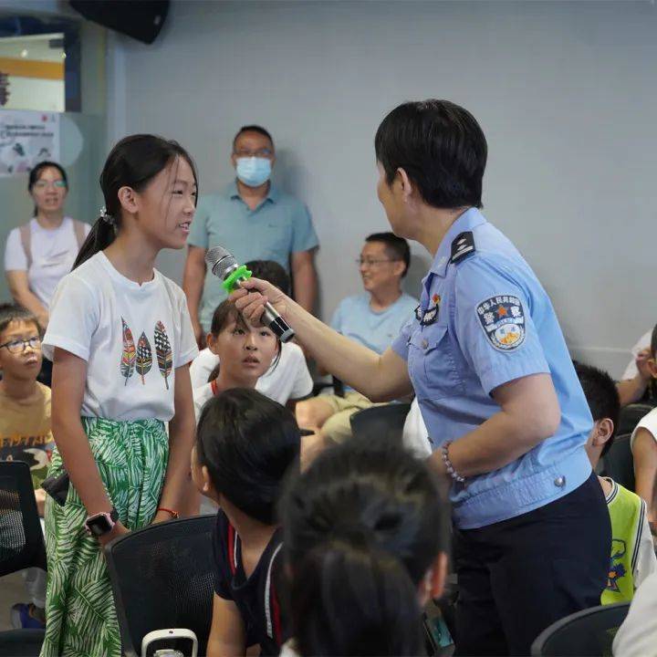 这个沉浸式体验基地有趣又有料！CQ9电子网站免费开放！中山(图3)
